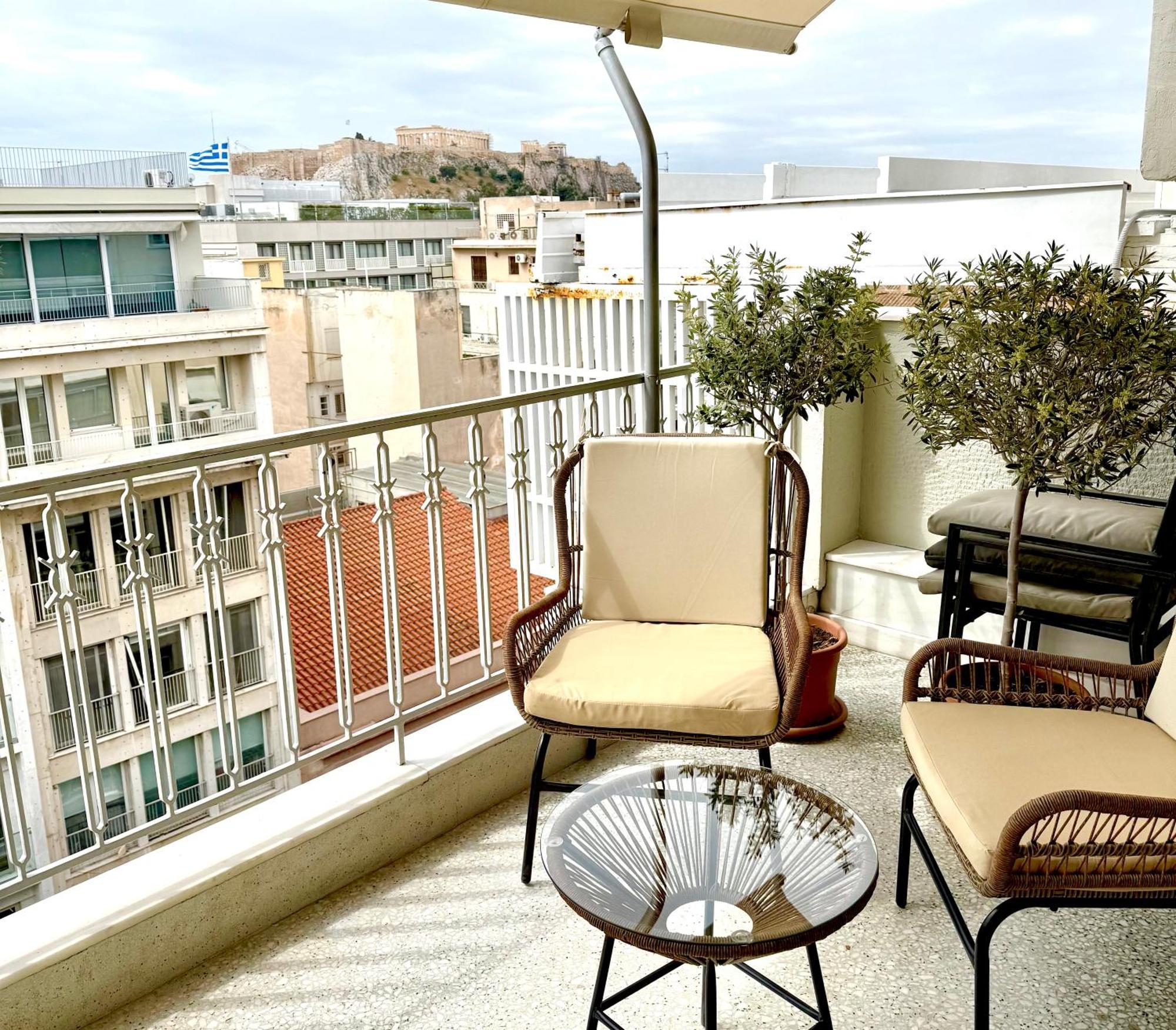 Parthenon And Syntagma Square View Apartment Афіни Екстер'єр фото